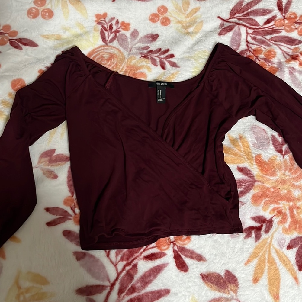 Maroon long sleeve wrap crop top